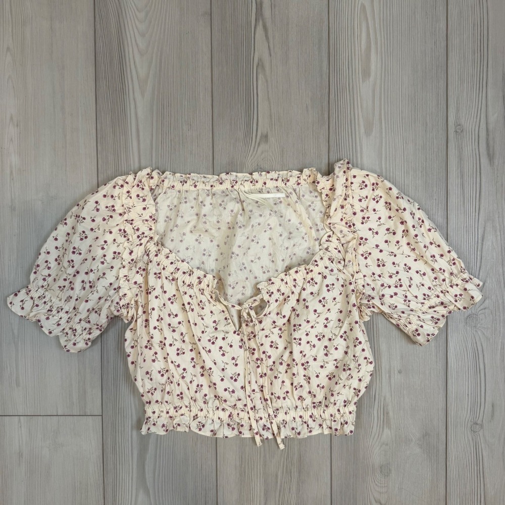 By Anthropologie Floral Milkmaid Crop Top Cream Purple Puff Sleeve Smocked Hem S